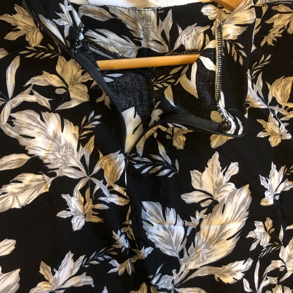 Lily Morgan , pants xl , 100% rayon - Picture 8 of 8